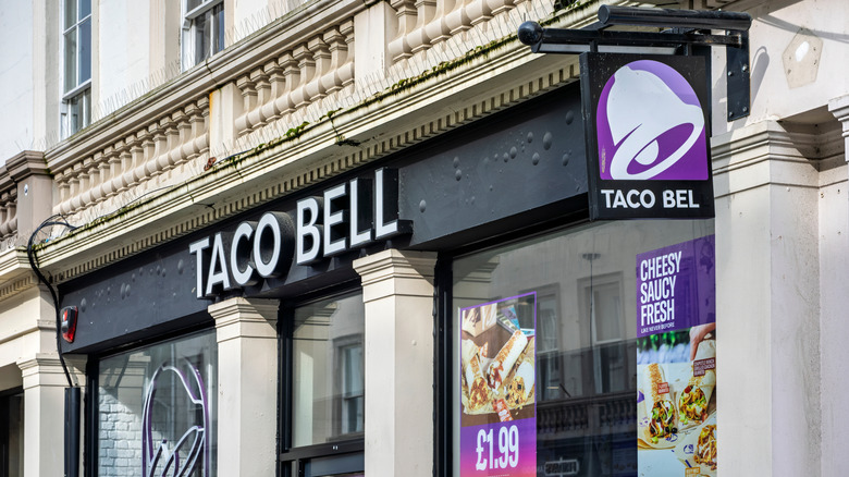 The facade of a UK Taco Bell