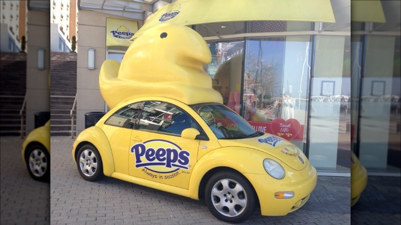 peepsmobile outside of store
