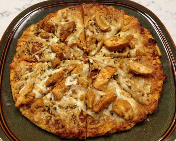 365 BBQ Chicken Pizza