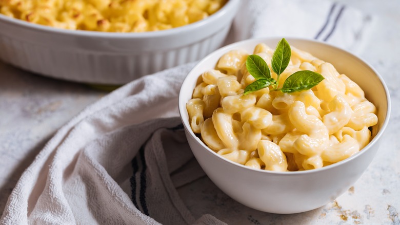 a bowl of macaroni and cheese