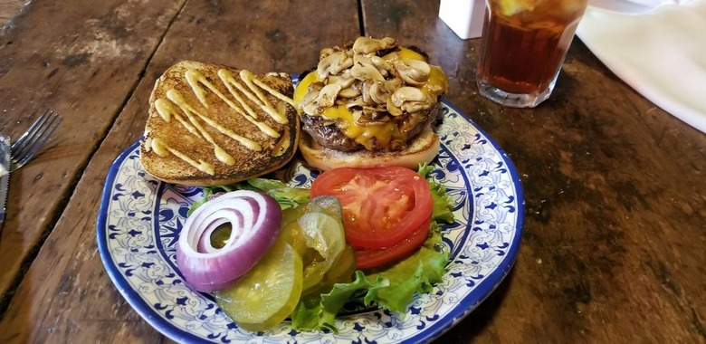 #35 Ranch Burger, Perini Ranch Steakhouse (Buffalo Gap, Texas)