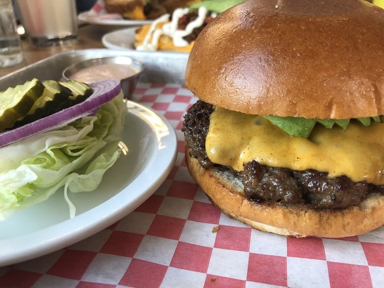 #56 Classic cheeseburger, Cassell's Hamburgers (Los Angeles, California)