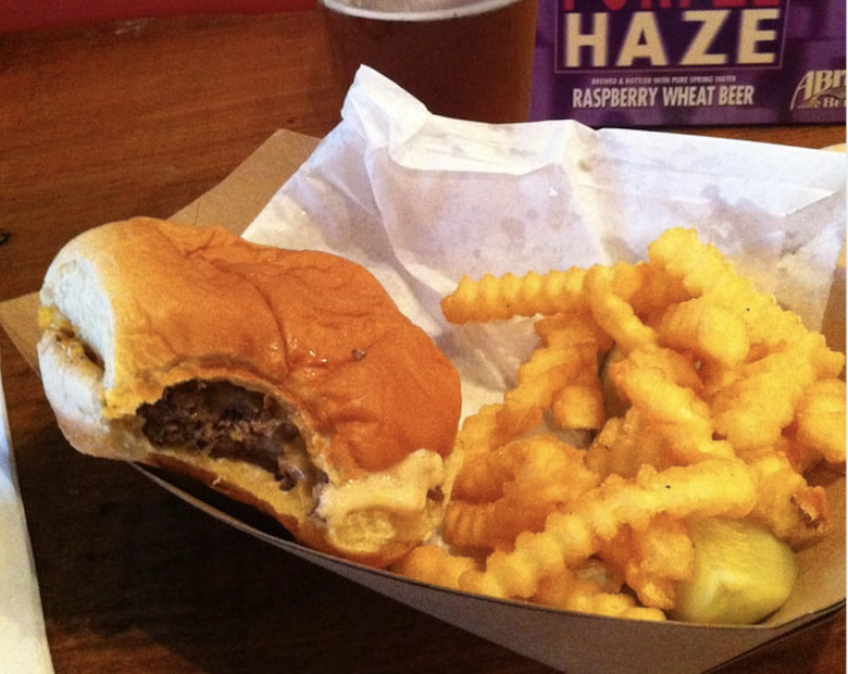 #81 Cheeseburger, Jack Browns (Harrisonburg, Virginia)