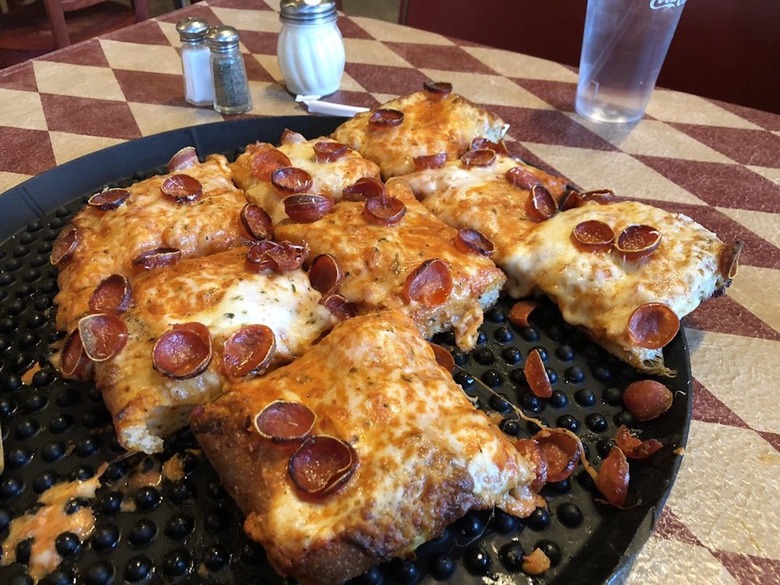 #50 Metro Pizza (Las Vegas, Nevada)