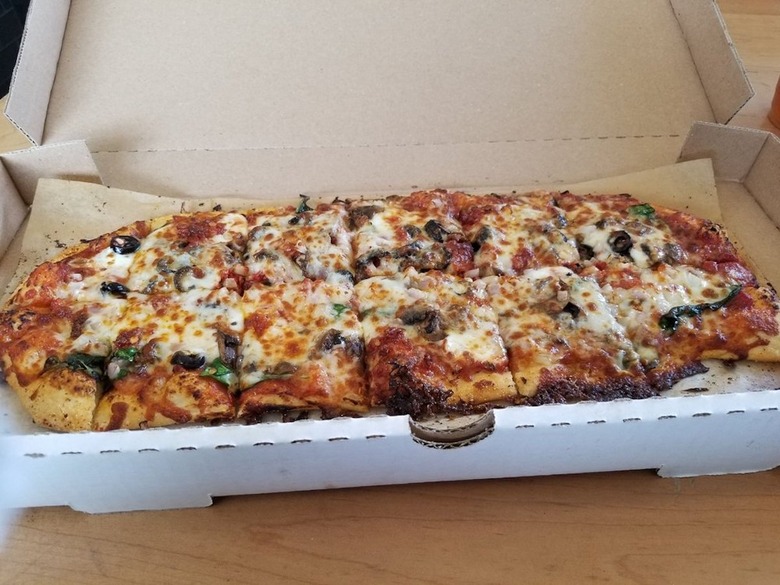 #5 Slim & Husky's Pizza Beeria (Nashville, Tennessee)