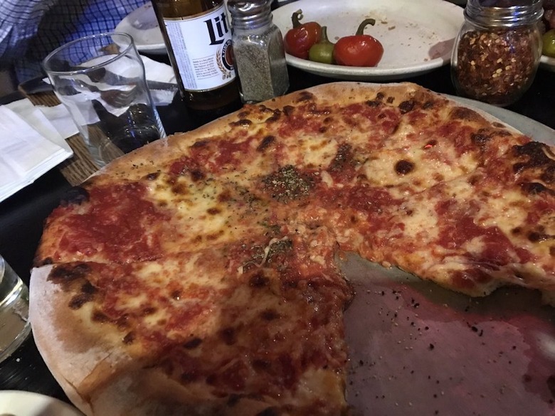 #7 Santarpio's (Boston, Massachusetts)