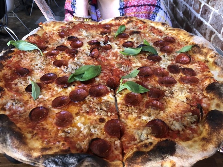 #98 DeLuca's Pizzeria (Hot Springs, Arkansas)