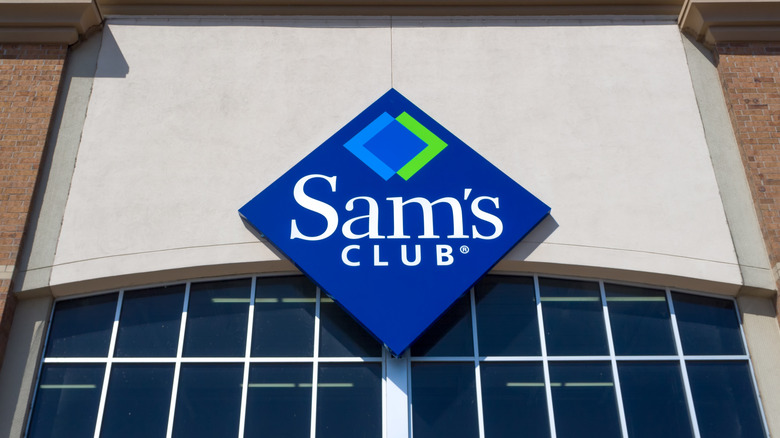 Outside Sam's Club sign