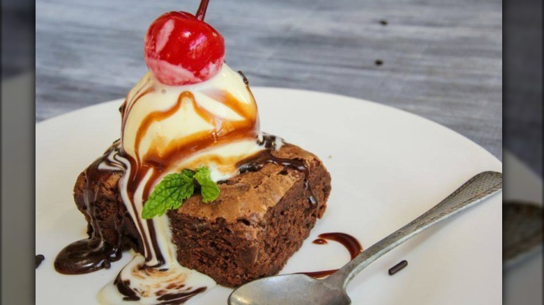 Cedar Crest hot fudge brownie sundae