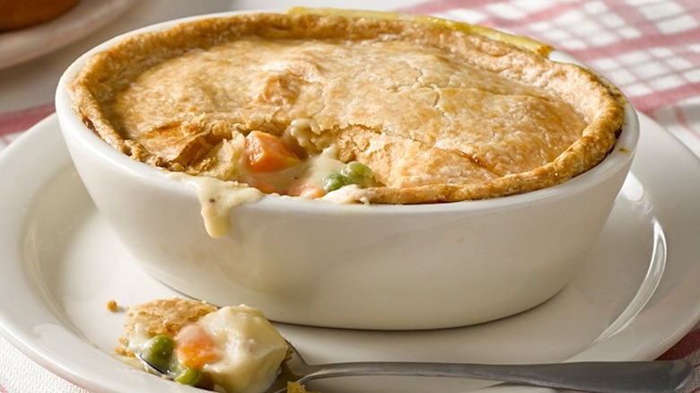 Cracker barrel chicken pot pie