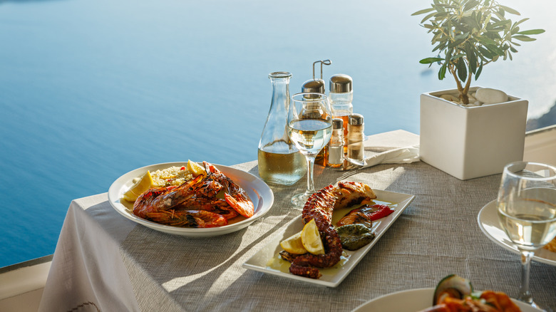 waterfront seafood dining