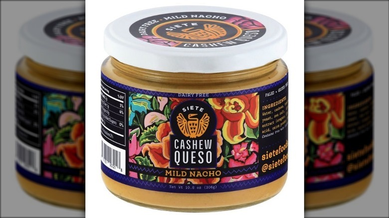Siete cashew queso mild nacho