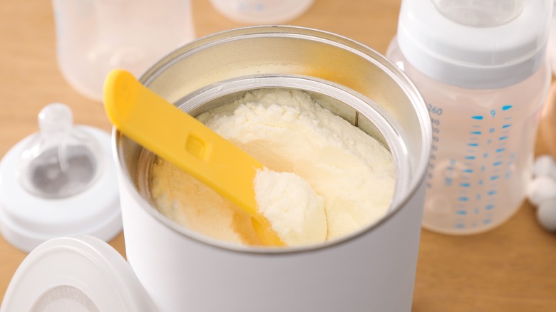 Powdered infant formula