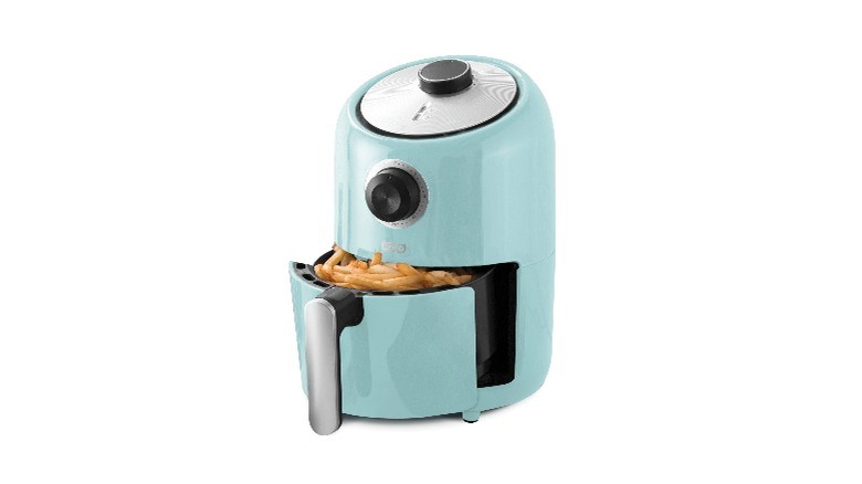 Dash Compact air fryer