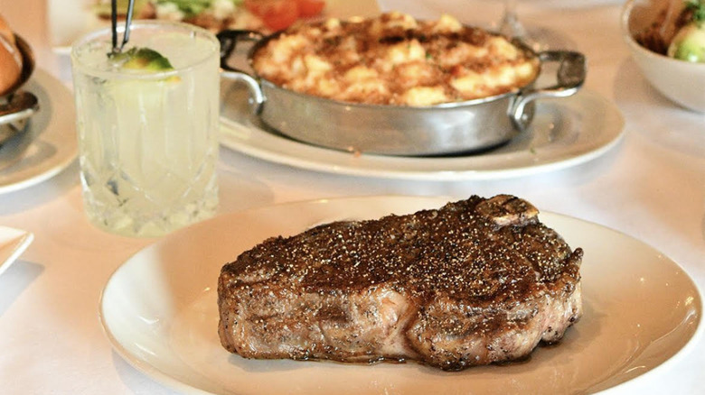 Del Frisco's steak
