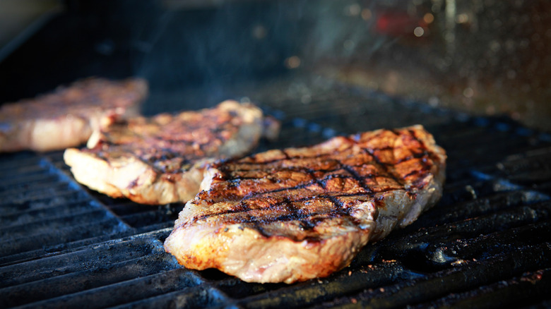 Diamond grill marks