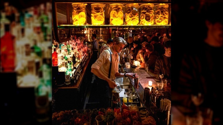 Bathtub Gin