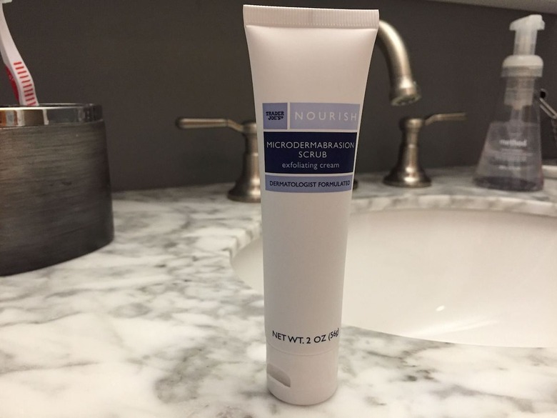 Microdermabrasion scrub 