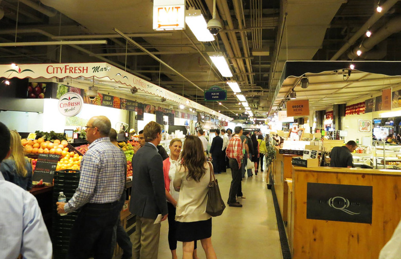 #19 Chicago French Market, Chicago