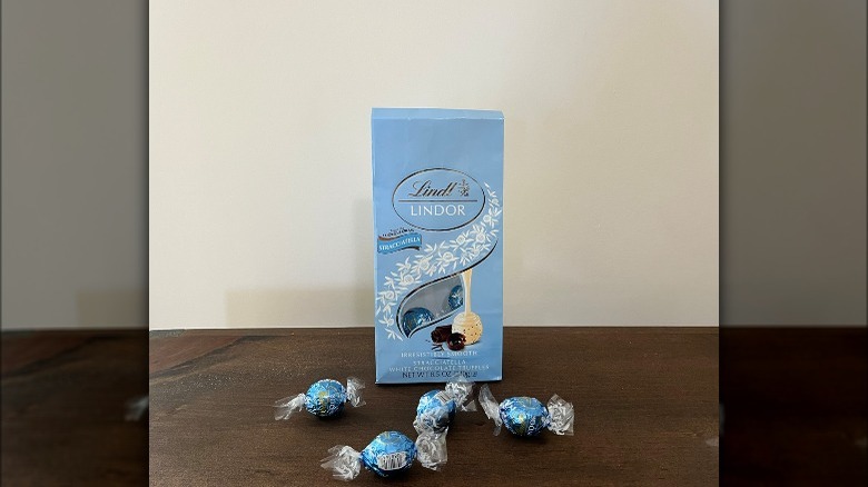Lindt Lindor Stracciatella truffles