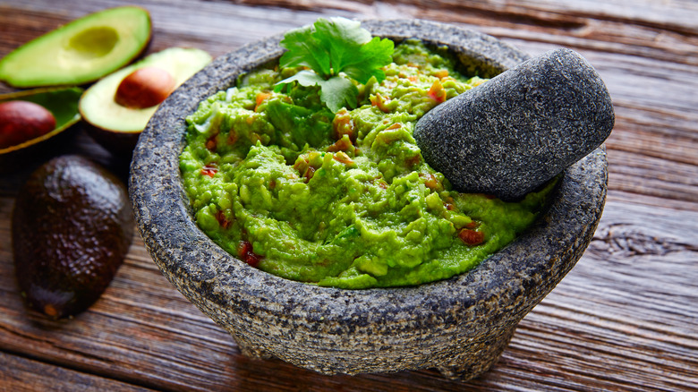 Guacamole in mortar and pestle