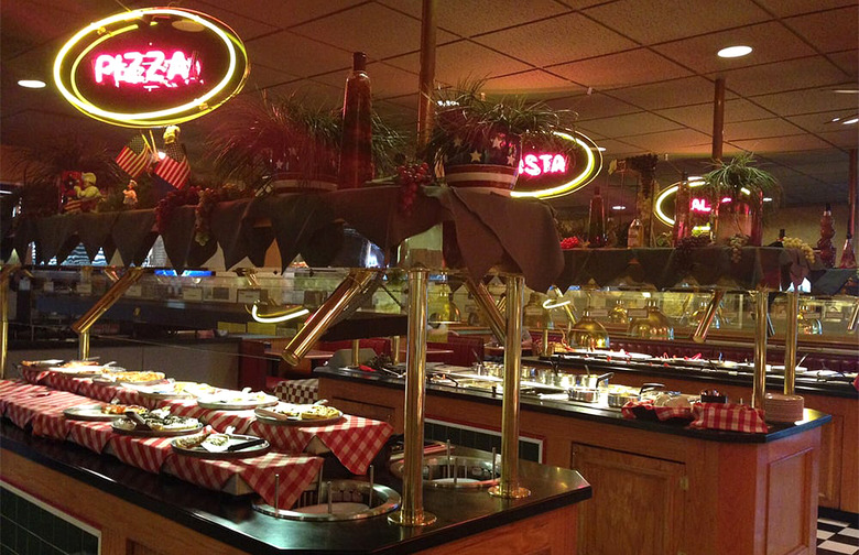 Nebraska: Valentino's Grand Italian Buffet (various locations)