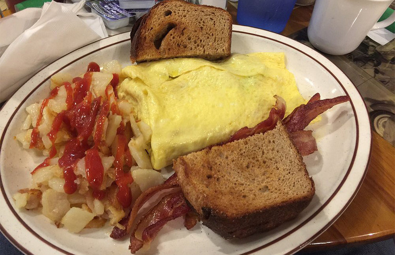 West Virginia: Quinet's (New Martinsville) 