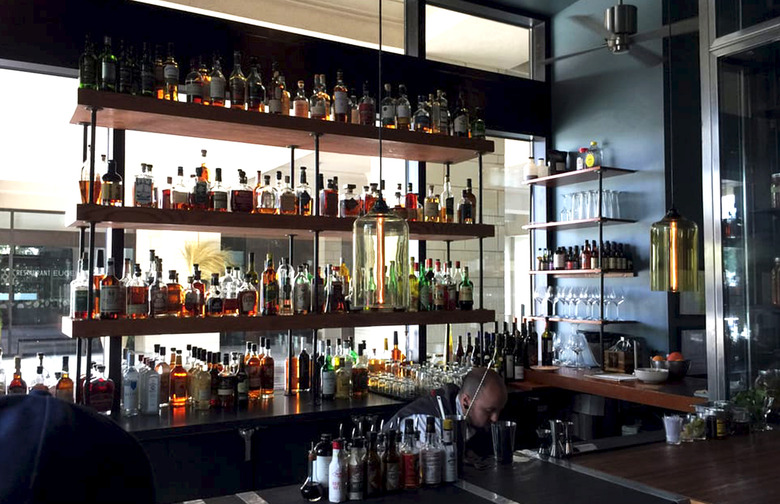 Georgia: Holeman & Finch Public House (Atlanta)