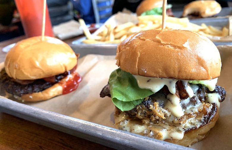 Oregon: PDX Sliders (Portland)