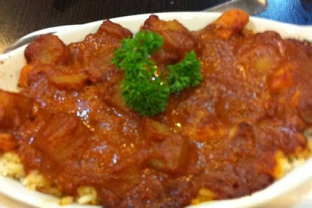 Seafood Fiesta, Curry Zazzle, and Chicken Olé at Pizza Hut (Singapore)