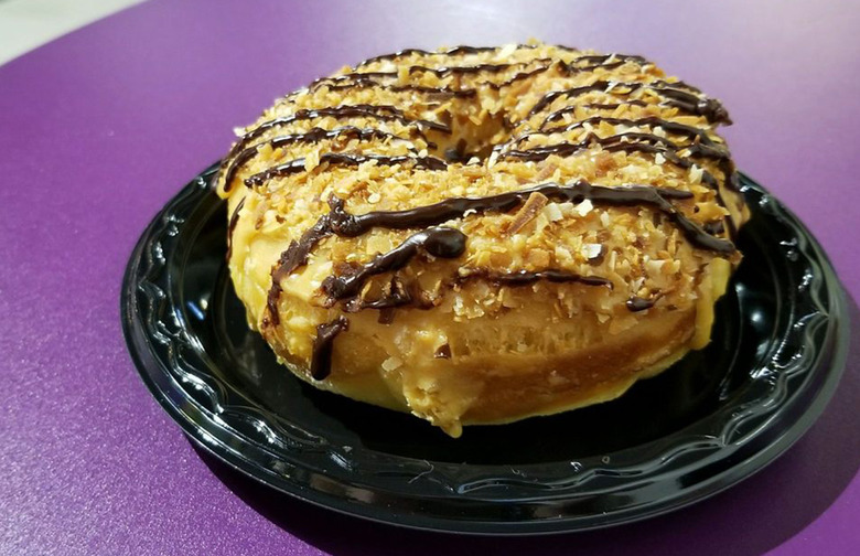 Best Doughnut: Glazed and Confuzed (Aurora)