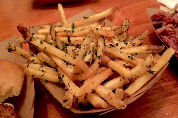 Best French Fries: Green Dot Stables (Detroit)