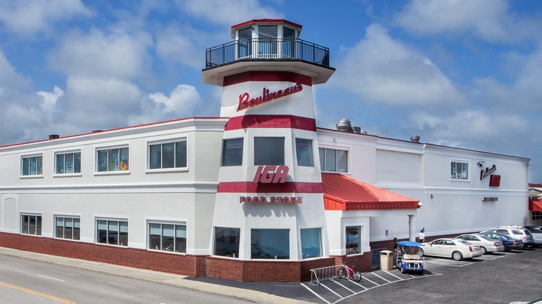 Front view of Boulineau's lighthouse