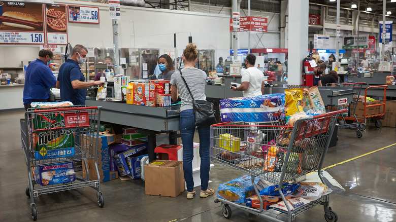Costco checkout aisles