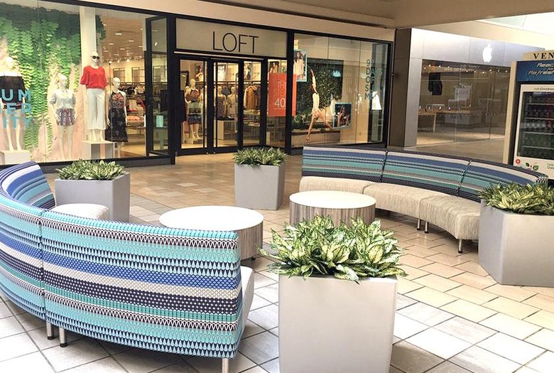 Maine: The Maine Mall, South Portland