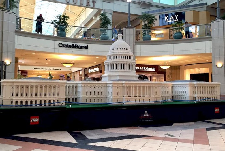 Wisconsin: Mayfair Mall, Wauwatosa