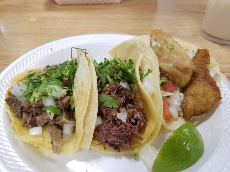 Iowa: La Regia Taqueria (Iowa City)