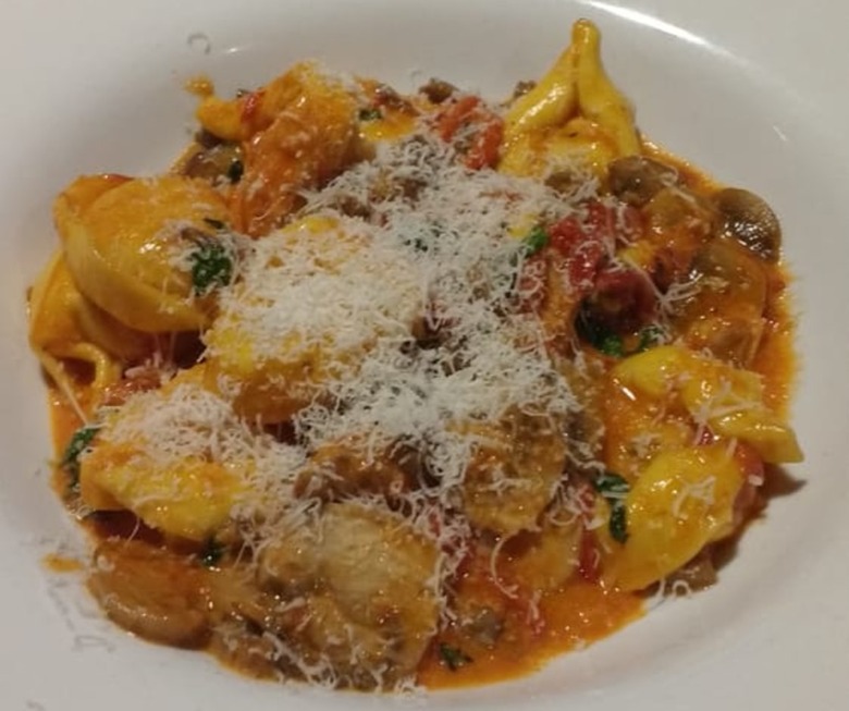 North Dakota: Tortelloni Vodka, Toscana (Fargo)