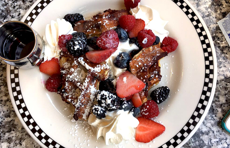 Massachusetts: The Breakfast Club (Allston)