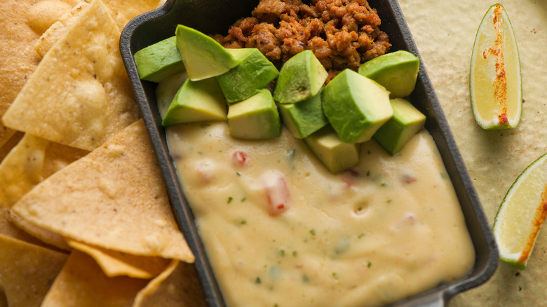 Chile Con Queso