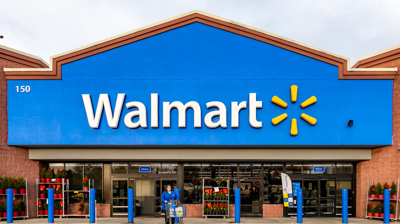 Walmart storefront