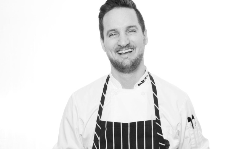 Brandon Thordarson, Moxie's Grill & Bar (Dallas)