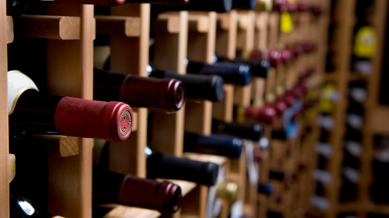 Expansive wine rack