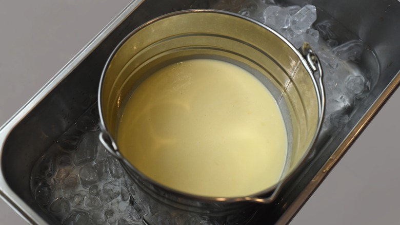 pot in ice bath