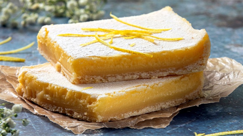 Lemon bars on parchment paper