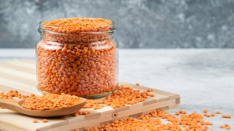 lenils in a jar