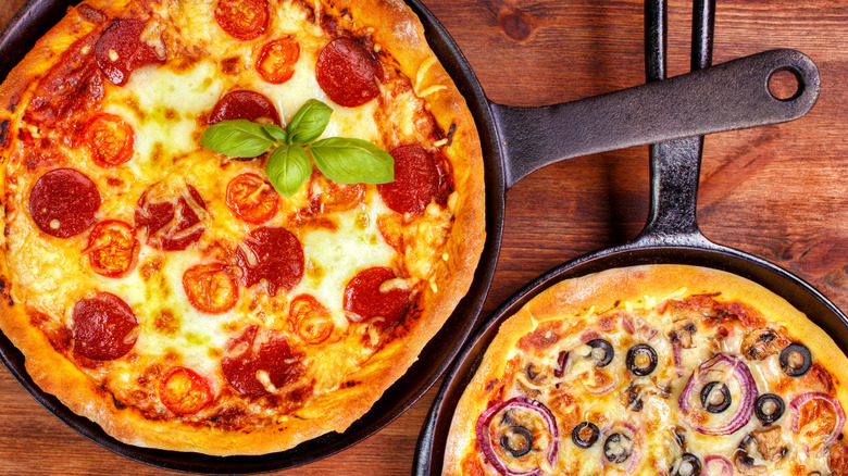 Skillet pizzas