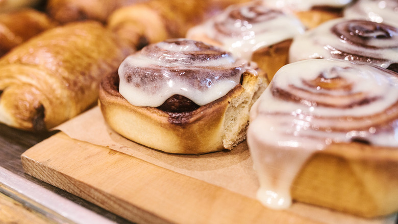 Cinnamon buns