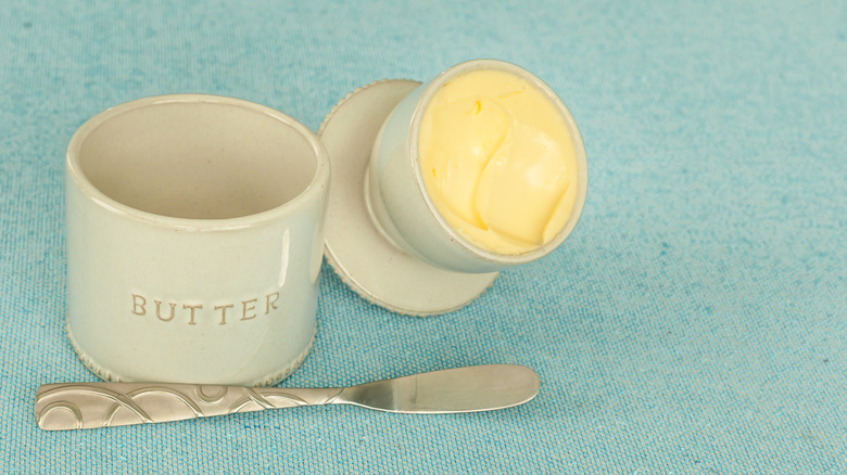 Butter bell