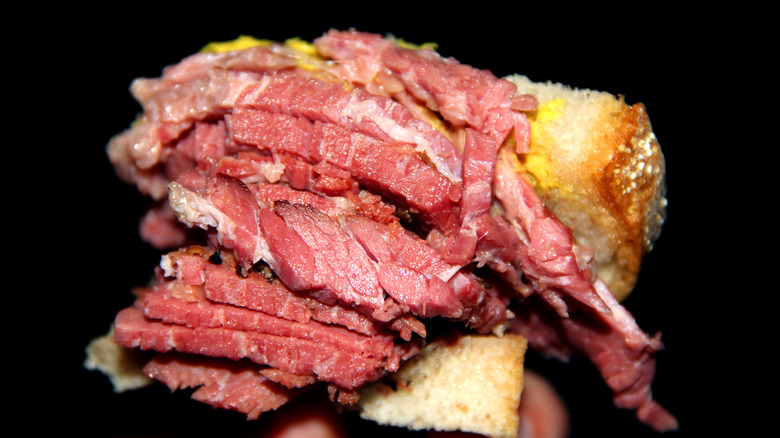 Corned beef sandwich